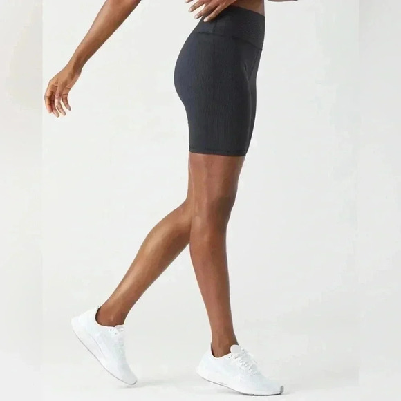 Cyclebar Ribbed Bike Shorts - Picture 3 of 6